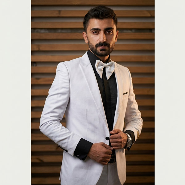 خرید کت و شلوار دامادی سفید