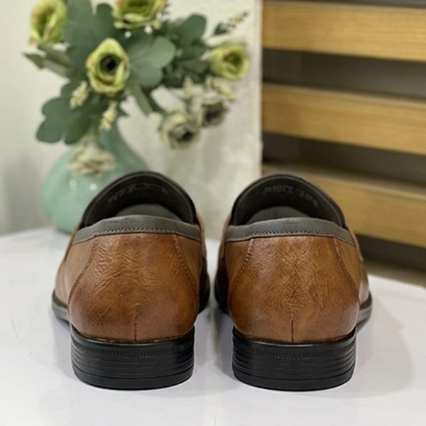 کفش چرم قهوه ای