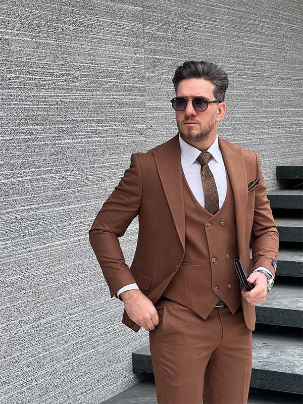 کت شلوار فیلبرت باریلی قهوه ای